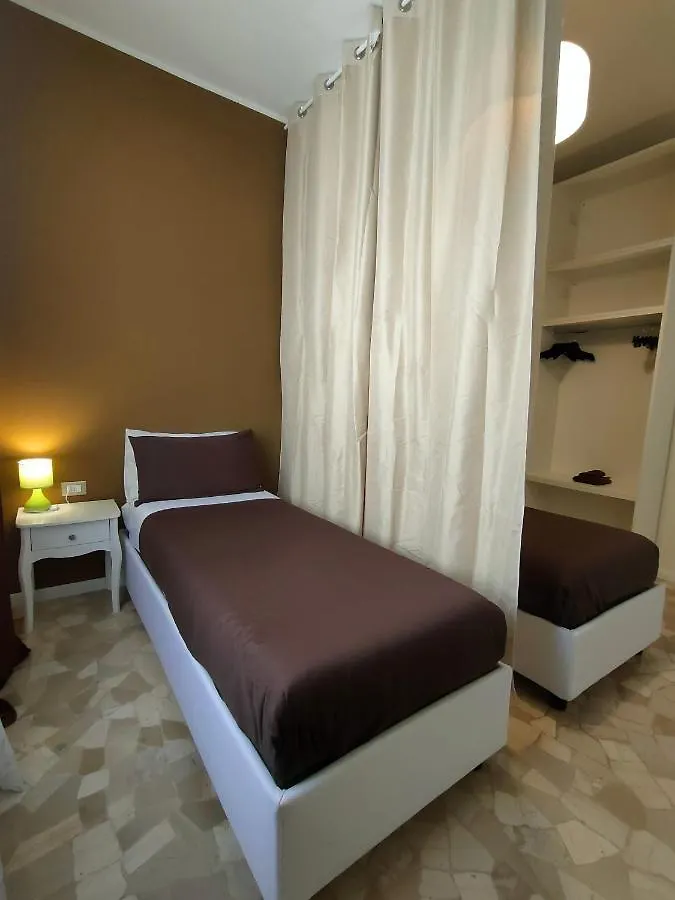 Zeljko'S Luxury Hostel Vicenza