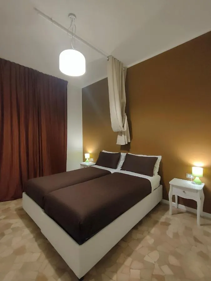 Zeljko'S Luxury Hostel Vicenza Italien