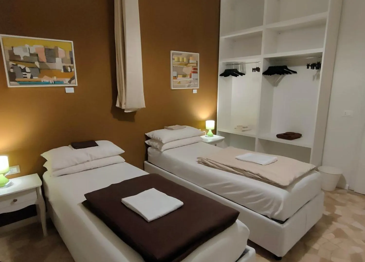 Privatunterkunft Zeljko'S Luxury Hostel Vicenza